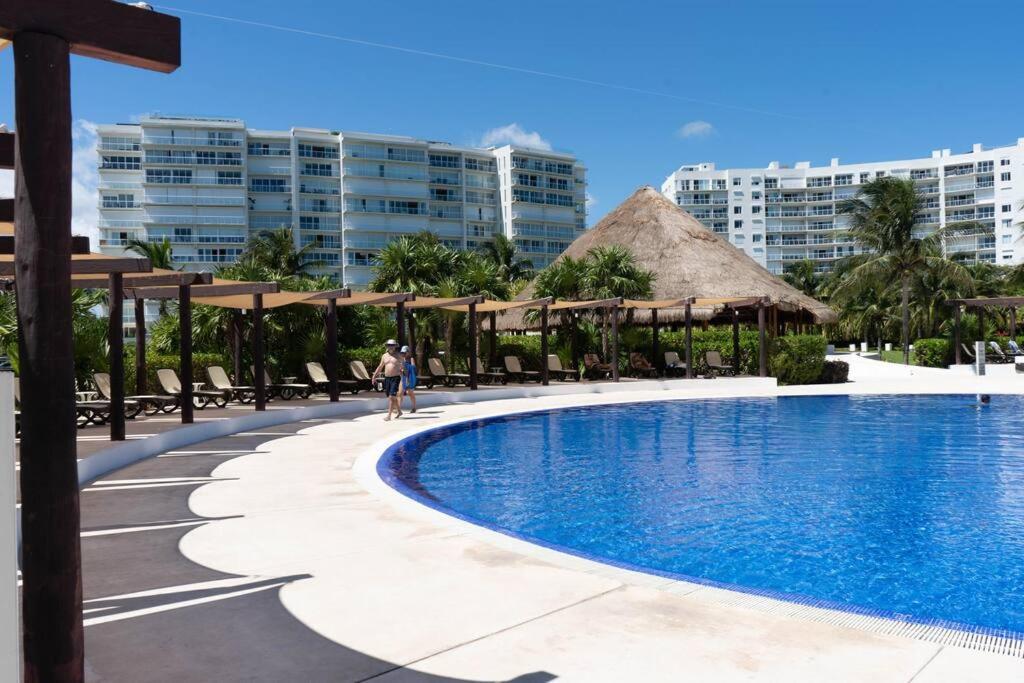Amara By Andiani Aparthotel Cancun Bagian luar foto