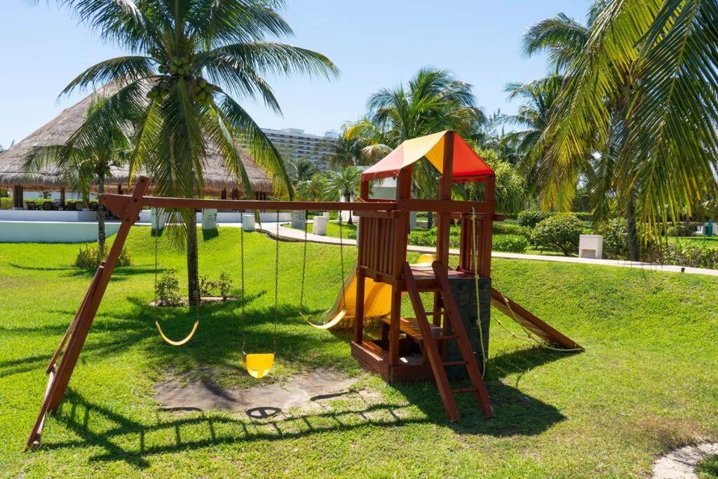Amara By Andiani Aparthotel Cancun Bagian luar foto
